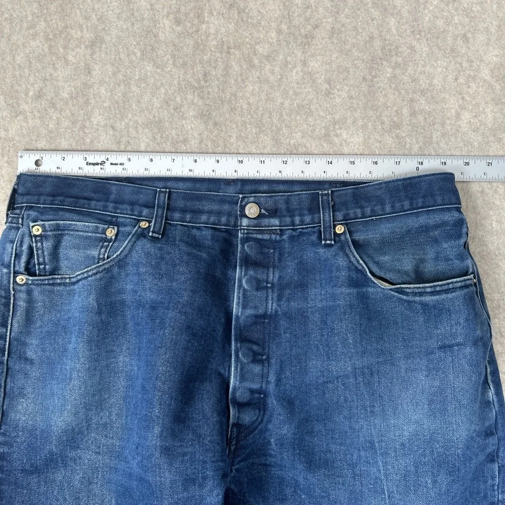 Levi's 501 Original Fit Button Fly‎ Dark Wash Jeans Men's 40x30 Blue